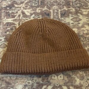 Lululemon brown beanie